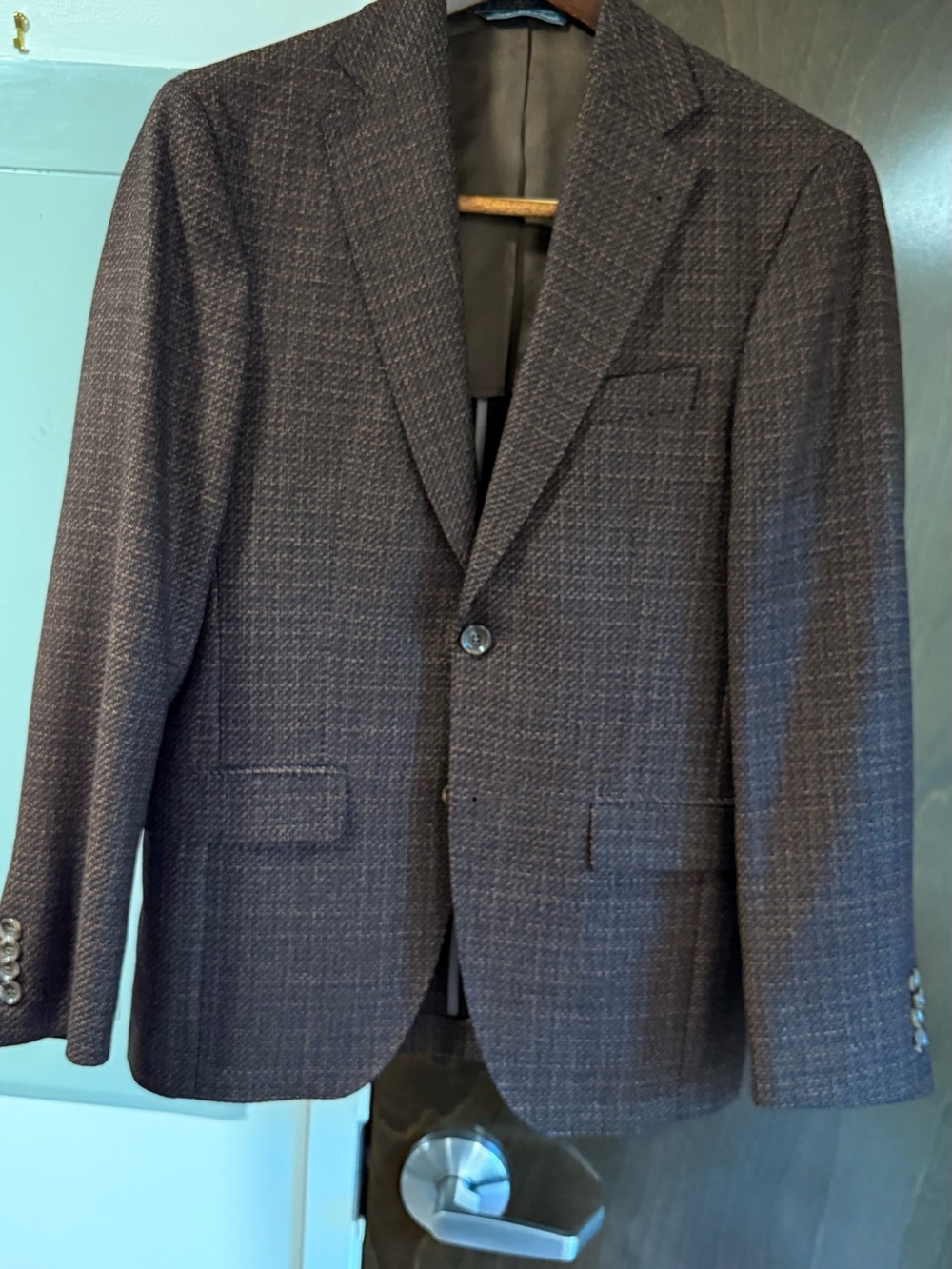 Men's Jack Victor Textured Brown Sport Coat - Tailored Two-Button Blazer - Picture 4 of 14